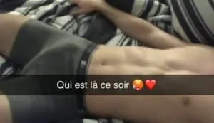 jeune mec sur snap