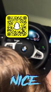 babtou suce une bite dans la voiture